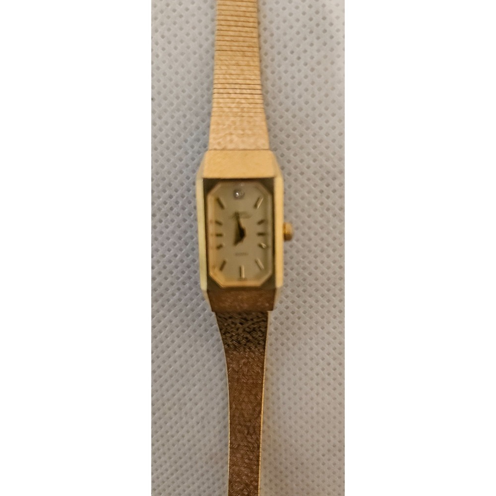 Vintage Jacques Prevard Gold Tone Rectangle Face Textured Mesh Band Watch Japan